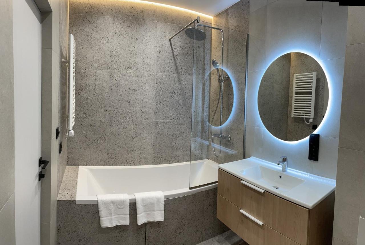 Cities Gallery Apartments Lviv Extérieur photo